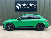 Used Porsche Macan 440 HP (323 kW) 2023 Green SUV