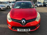 Used Renault Clio IV 2015 Red Hatchback