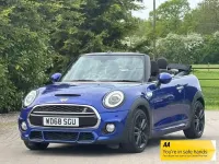 Begagnad Mini Cooper S Cabriolet 2018 Blå Cab