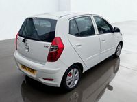 Usado Hyundai i10 Active 85 HP (62 kW) 2012 Branco Citadino