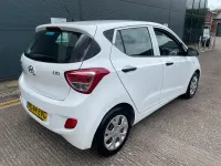 Used Hyundai i10 67 HP (49 kW) 2014 White Hatchback