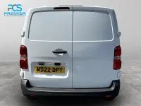 Used Vauxhall Vivaro 120 HP (88 kW) 2022 White MPV