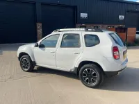 Usado Dacia Duster Prestige 125 CV (91 kW) 2017 Blanco SUV