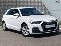 Käytetty Audi A1 Design 94 HP (69 kW) 2023 Valkoinen Katumaasturi