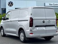 Usado VW Transporter Pro 110 HP (80 kW) 2025 Cinzento Van