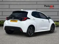 Used Toyota Yaris Design 113 HP (83 kW) 2024 White Hatchback