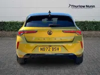 Second-hand Vauxhall Astra GS Line 130 CP (95 kW) 2022 Galben Hatchback
