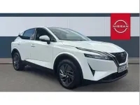 Used Nissan Qashqai Acenta Premium 158 HP (116 kW) 2023 White SUV