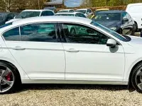 Used VW Passat Business 120 HP (88 kW) 2016 White Sedan