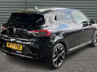 Used Renault Clio Techno 143 HP (105 kW) 2025 Black Hatchback