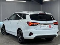 Used MG MG5 EV Trophy 114 kW (156 HP) 2024 White Estate