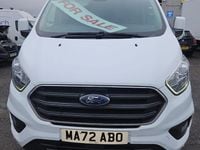 Used Ford Transit Custom Limited 130 HP (95 kW) 2022 White Van