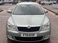 Used Skoda Octavia Elegance 160 HP (117 kW) 2011 Green Estate
