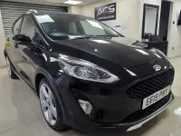 Usado Ford Fiesta Active X 140 HP (102 kW) 2019 Preto Citadino