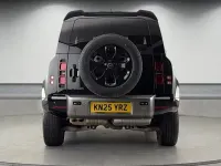 Used Land Rover Defender HSE Dynamic 250 HP (183 kW) 2025 Santorini black SUV