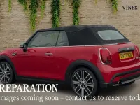 Used Mini Cooper Cabriolet Exclusive 136 HP (100 kW) 2022 Red Cabriolet