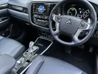 Used Mitsubishi Outlander P-HEV 203 HP (149 kW) 2016 Estate