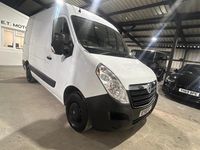 Used Vauxhall Movano 145 HP (106 kW) 2018 White MPV