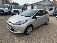 Used Ford Fiesta 70 HP (51 kW) 2012 Silver Hatchback