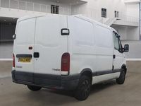 Used Renault Master 90 HP (66 kW) 2001 White