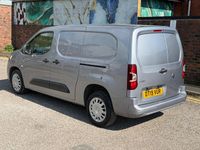 Używany Vauxhall Combo Sportive 100 KM (73 kW) 2019 Szary Minivan