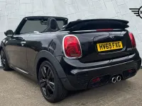 Used Mini Cooper S Sport 189 HP (139 kW) 2019 Black Hatchback