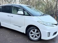 Begagnad Toyota Estima 2025 Vit Minibuss