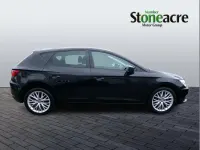 Used Seat Leon SE Dynamic 113 HP (83 kW) 2017 Black Hatchback