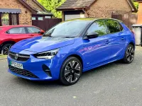 Second-hand Vauxhall Corsa-e 100 kW (136 CP) 2022 Albastru Hatchback