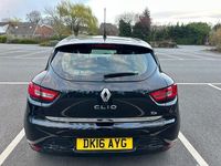 Used Renault Clio IV Dynamique 2016 Black Hatchback