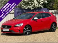 Begagnad Volvo V40 R-Design 152 HK (111 kW) 2018 Röd Halvkombi