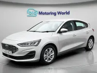 Usado Ford Focus Titanium 125 HP (91 kW) 2023 Prateado Citadino