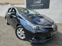 Used Toyota Auris 116 HP (85 kW) 2017 Grey Hatchback