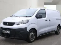 Used Peugeot Expert 2017 Silver Van