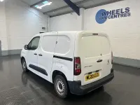 Used Peugeot Partner S 75 HP (55 kW) 2020 White MPV