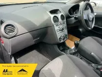 Begagnad Vauxhall Corsa S 2012 Grå Halvkombi
