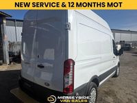 Usado Ford Transit 130 HP (95 kW) 2018 Branco Van
