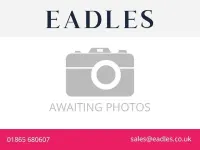 Used Toyota HiLux Active 150 HP (110 kW) 2022 White Pickup