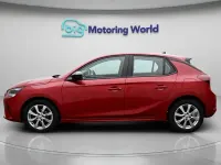 Używany Vauxhall Corsa Design Edition 75 KM (55 kW) 2022 Czerwony Hatchback