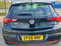 Second-hand Vauxhall Astra Design Edition 2016 Negru Hatchback