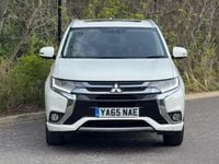 Used Mitsubishi Outlander P-HEV 118 HP (86 kW) 2016 White Estate