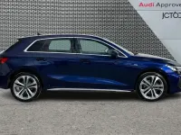 Used Audi A3 e-tron S-Line 200 HP (147 kW) 2026 Blue Hatchback