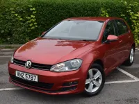 Second-hand VW Golf VII Match 105 CP (77 kW) 2015 Roșu Hatchback