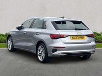 Używany Audi A3 Sport 147 KM (108 kW) 2023 Srebrny Sedan/Limuzyna