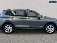 Used VW Tiguan Allspace Life 150 HP (110 kW) 2024 Grey SUV