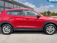 Używany Hyundai Tucson SE 116 KM (85 kW) 2017 Czerwony SUV