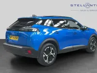 Used Peugeot e-2008 Allure 98 kW (134 HP) 2024 Blue SUV