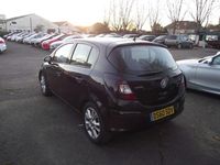 Used Vauxhall Corsa S 85 HP (62 kW) 2011 Black Hatchback