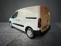 Second-hand Citroën Berlingo 100 CP (73 kW) 2016 Alb Monovolum