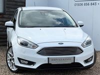 Usado Ford Focus Titanium X 125 HP (91 kW) 2017 Branco Citadino
